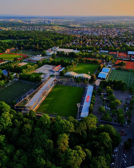 或是曼联时 或是曼联时